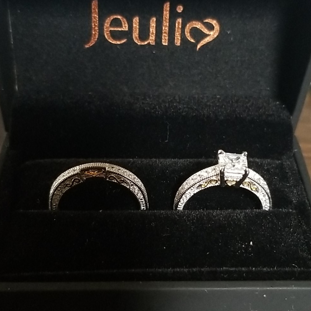 Jeulia ring - Picture 2 of 2